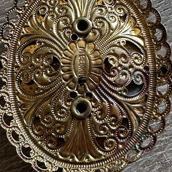 Vintage West Germany Floral Pendant Necklace with Gold Chain - Picture 5 of 5